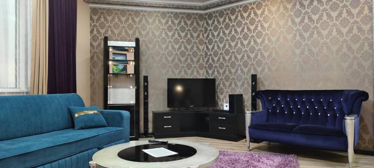 Nurly Tau 2Room Apartments Almaty Exterior foto