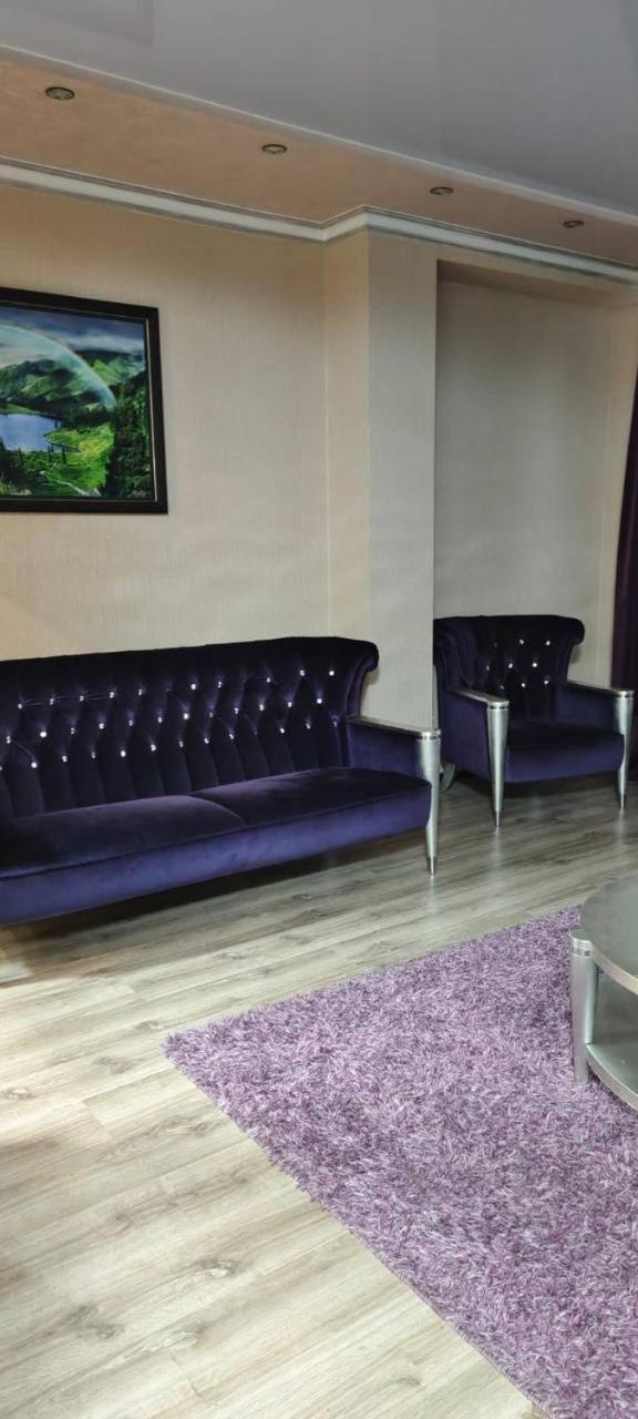 Nurly Tau 2Room Apartments Almaty Exterior foto